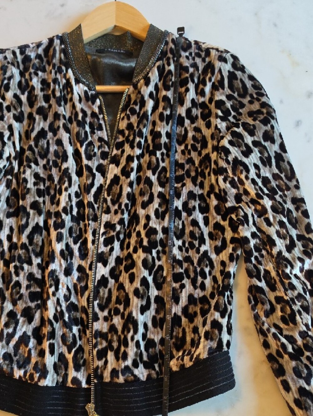 T Tahari Leopard-Print Bomber Jacket in Black and Brown Size Xs - Picture 10 of 12